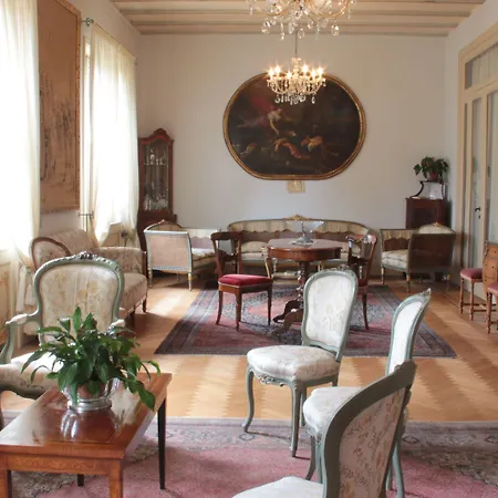 Maria Hotel