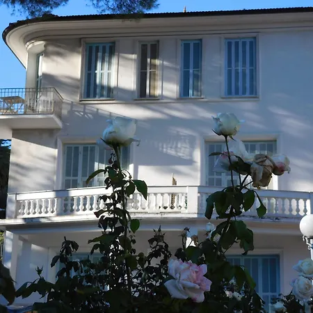 Hotel Maria 2*