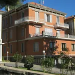 Hotel Maria 2*