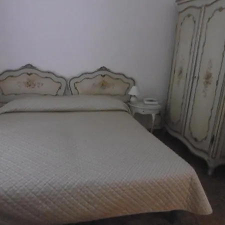 Hotel Maria 2*
