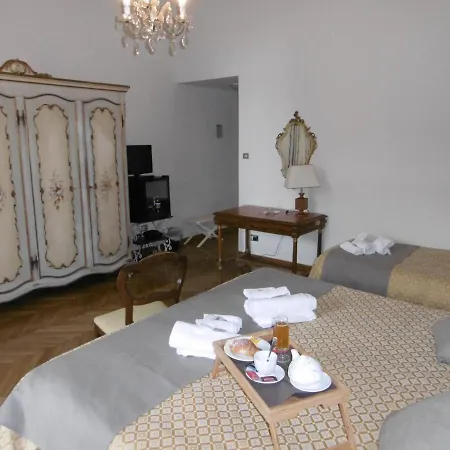 Hotel Maria 2*